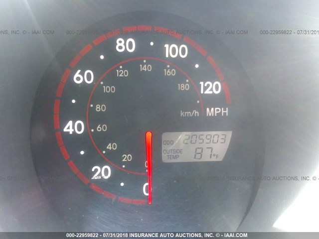 2T1KR32E65C350416 - 2005 TOYOTA COROLLA MATRIX XR SILVER photo 7