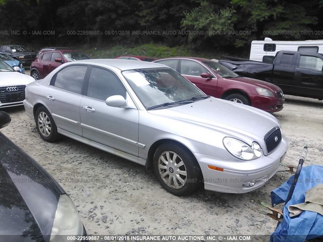 KMHWF35H44A944775 - 2004 HYUNDAI SONATA GLS/LX SILVER photo 1