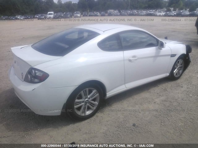 KMHHM66D88U276088 - 2008 HYUNDAI TIBURON GS WHITE photo 4