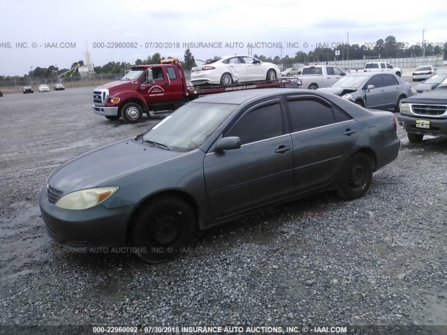 4T1BE32K52U580962 - 2002 TOYOTA CAMRY LE/XLE/SE 灰色 照片 2