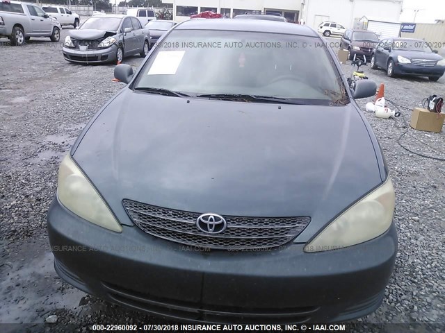 4T1BE32K52U580962 - 2002 TOYOTA CAMRY LE/XLE/SE 灰色 照片 6