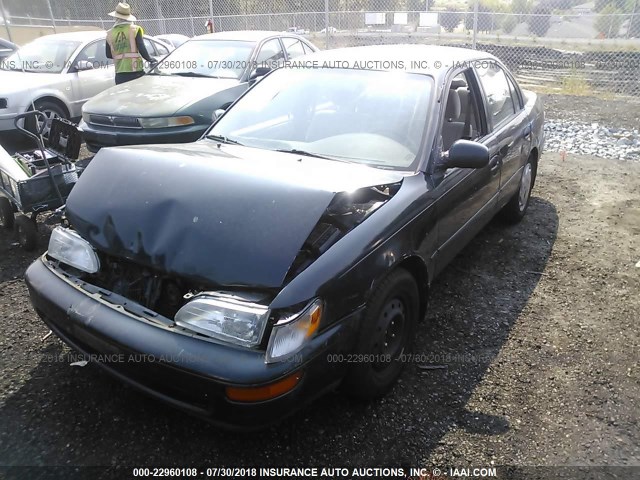 1NXBB02E6VZ655867 - 1997 TOYOTA COROLLA DX GREEN photo 2