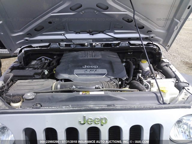 1C4AJWAGXCL250767 - 2012 JEEP WRANGLER SPORT 银色 照片 10