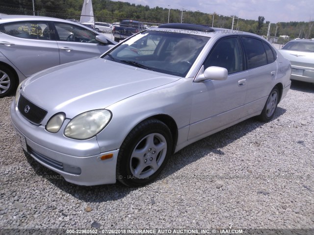 JT8BH68X3W0002550 - 1998 LEXUS GS 400 SILVER photo 2