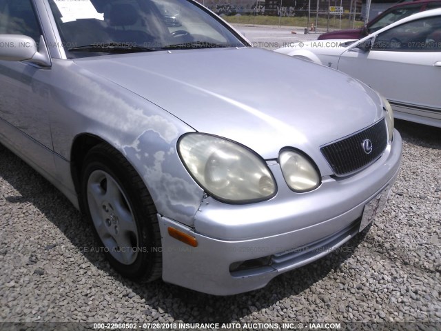 JT8BH68X3W0002550 - 1998 LEXUS GS 400 SILVER photo 6