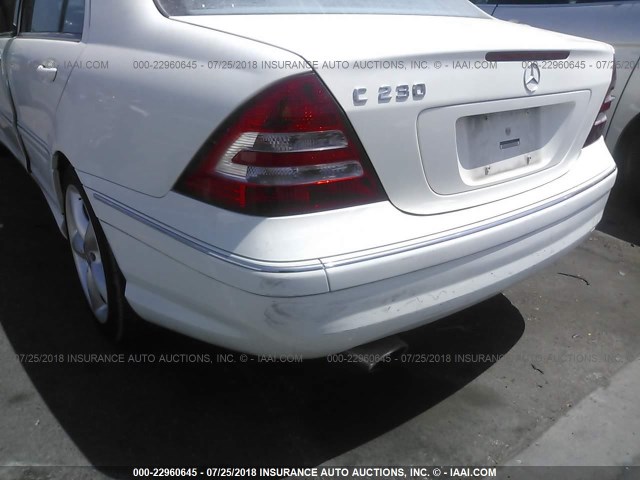 WDBRF52H46A915876 - 2006 MERCEDES-BENZ C GENERATION 2006 230 WHITE photo 6