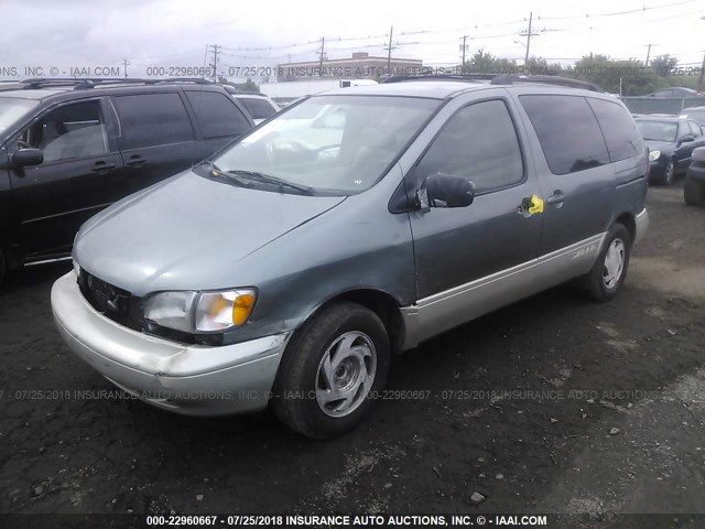 4T3ZF13C0WU013823 - 1998 TOYOTA SIENNA LE/XLE GREEN photo 2