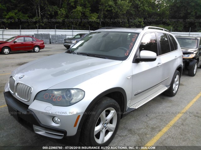 5UXFF0C52ALT77119 - 2010 BMW X5 XDRIVE35D SILVER photo 2