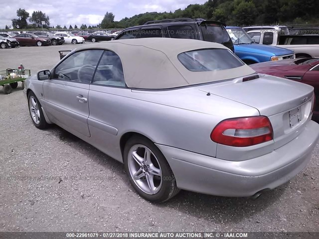 YV1NC56D72J029166 - 2002 VOLVO C70 BEIGE photo 3