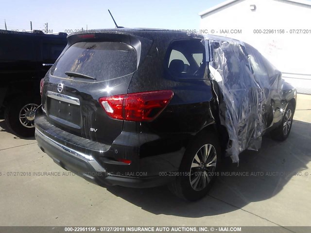 5N1DR2MN4HC670519 - 2017 NISSAN PATHFINDER S/SV/SL/PLATINUM 黑色 照片 4