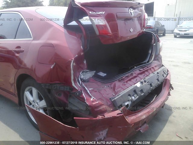 4T1BK46K27U052375 - 2007 TOYOTA CAMRY NEW GENERATION LE/XLE/SE RED photo 6