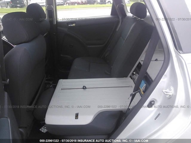 2T1KR32E35C364628 - 2005 TOYOTA COROLLA MATRIX XR SILVER photo 8