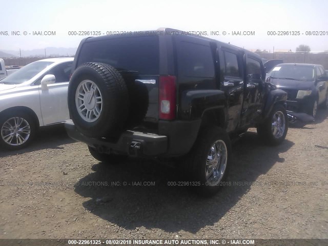 5GTDN136168239942 - 2006 HUMMER H3 BLACK photo 4