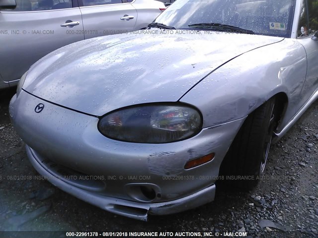 JM1NB3534X0130703 - 1999 MAZDA MX-5 MIATA SILVER photo 6