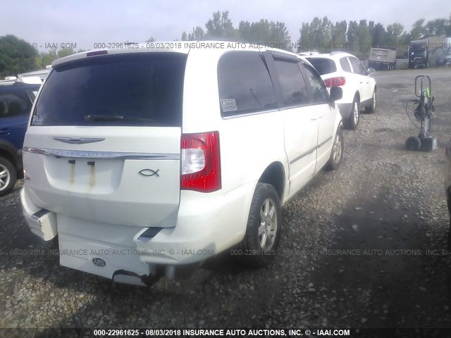 2A4RR5DG2BR638030 - 2011 CHRYSLER TOWN & COUNTRY TOURING WHITE photo 4