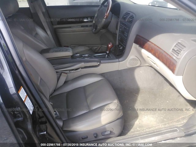 1LNHM87A92Y610788 - 2002 LINCOLN LS 黑色 照片 5
