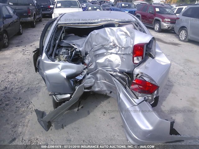 2HGES16395H566167 - 2005 HONDA CIVIC DX VP Gümüş foto 6