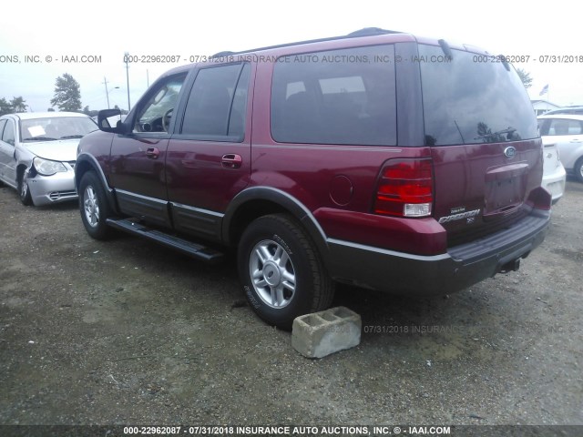 1FMFU15LX4LA40500 - 2004 FORD EXPEDITION XLT RED photo 3