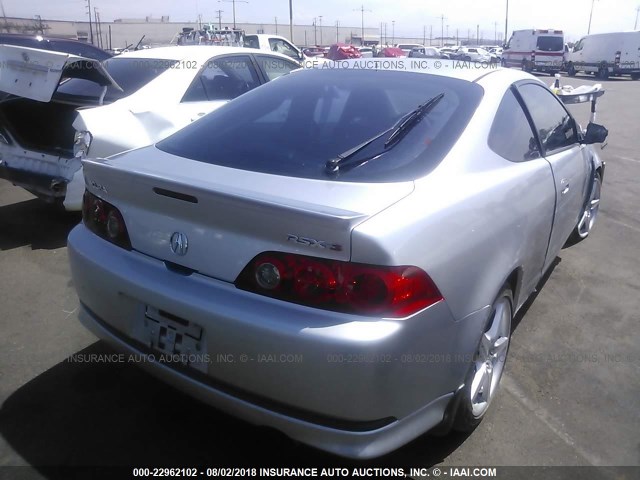 JH4DC53056S020077 - 2006 ACURA RSX TYPE-S SILVER photo 4