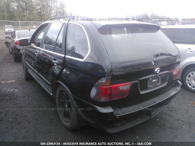 5UXFB33562LH32066 - 2002 BMW X5 4.4I BLACK photo 3