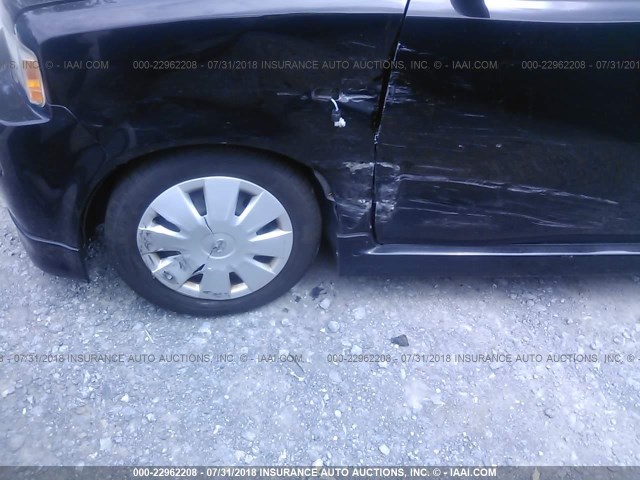 JTLKT324564078748 - 2006 TOYOTA SCION XB Schwarz Foto 6