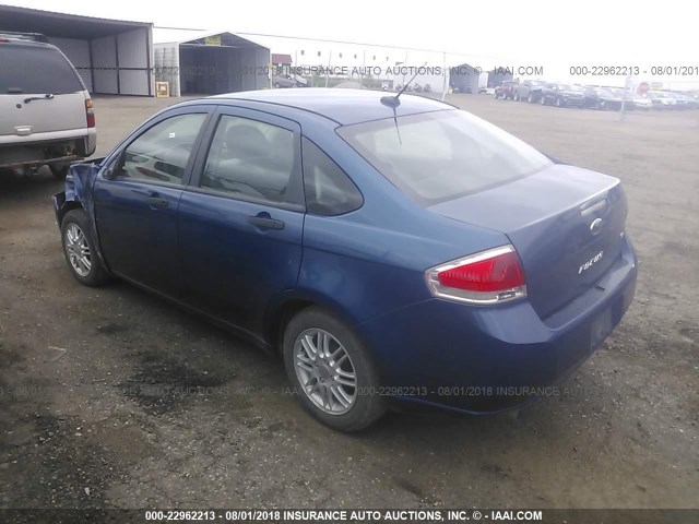 1FAHP35N48W179274 - 2008 FORD FOCUS SE/SEL/SES BLUE photo 3