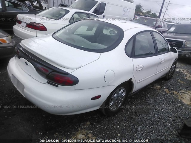 1FAFP52S2WG278440 - 1998 FORD TAURUS LX/SE WHITE photo 4