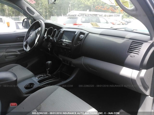 5TFJX4GN3EX035817 - 2014 TOYOTA TACOMA DOUBLE CAB ნაცრისფერი ფოტო 5