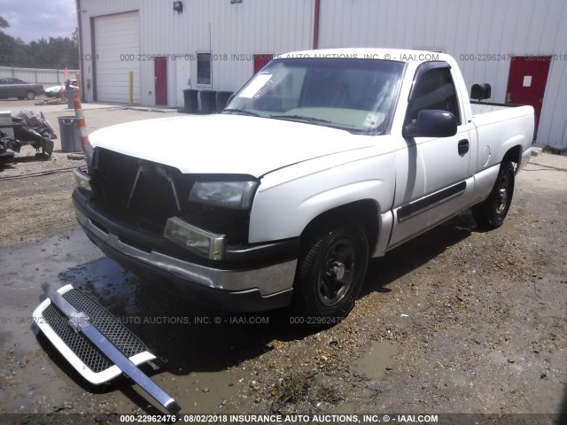 1GCEC14X03Z264314 - 2003 CHEVROLET SILVERADO C1500 WHITE photo 2