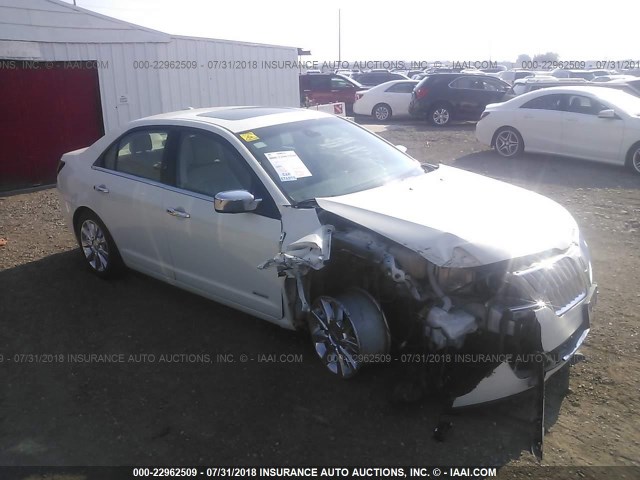 3LNDL2L37CR829030 - 2012 LINCOLN MKZ HYBRID WHITE photo 1