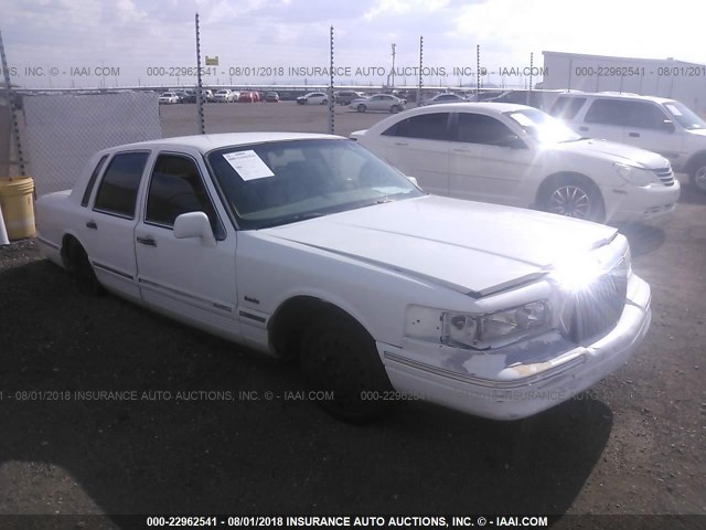 1LNLM81W0VY653757 - 1997 LINCOLN TOWN CAR EXECUTIVE WHITE photo 1