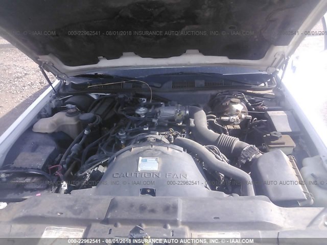 1LNLM81W0VY653757 - 1997 LINCOLN TOWN CAR EXECUTIVE WHITE photo 10