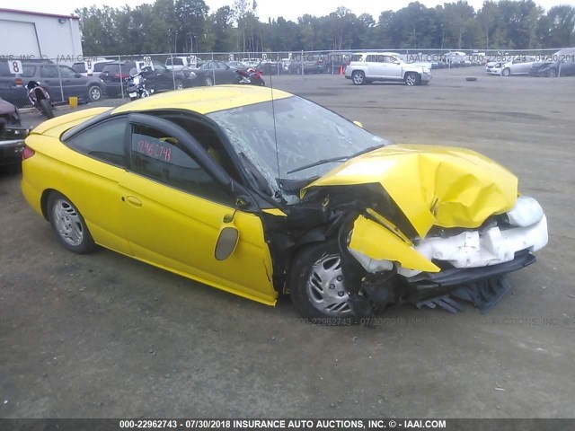 1G8ZY12751Z308157 - 2001 SATURN SC2 YELLOW photo 1