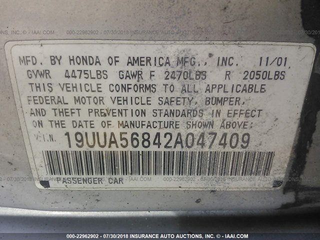 19UUA56842A047409 - 2002 ACURA 3.2TL TYPE-S SILVER photo 9