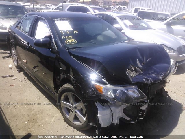 4T1BF1FK8CU588373 - 2012 TOYOTA CAMRY SE/LE/XLE შავი ფოტო 1