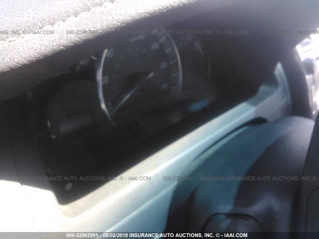 4T1BF1FK8CU588373 - 2012 TOYOTA CAMRY SE/LE/XLE შავი ფოტო 7