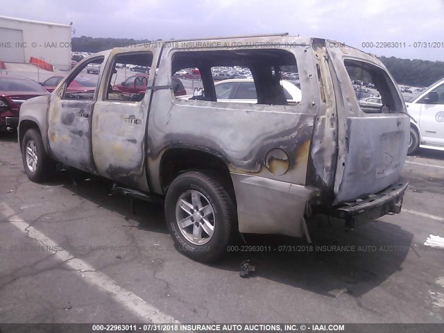 1GKFC16037J305645 - 2007 GMC YUKON XL C1500 SILVER photo 3