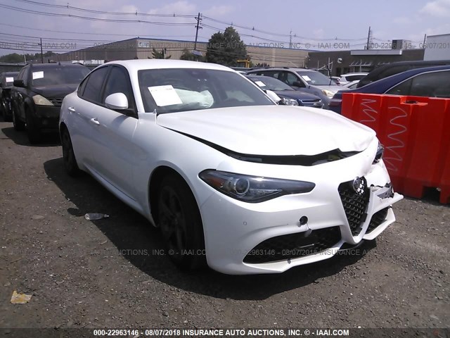 ZARFAEEN2H7559597 - 2017 ALFA ROMEO GIULIA TI Q4 WHITE photo 1