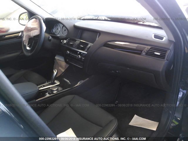 5UXWX9C32H0W75035 - 2017 BMW X3 XDRIVE28I BLACK photo 5
