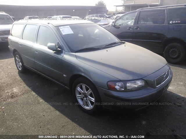 YV1SW64A342351955 - 2004 VOLVO V70 GREEN photo 1