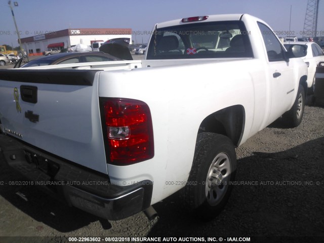 1GCEC14XX7Z636988 - 2007 CHEVROLET SILVERADO C1500 CLASSIC WHITE photo 4