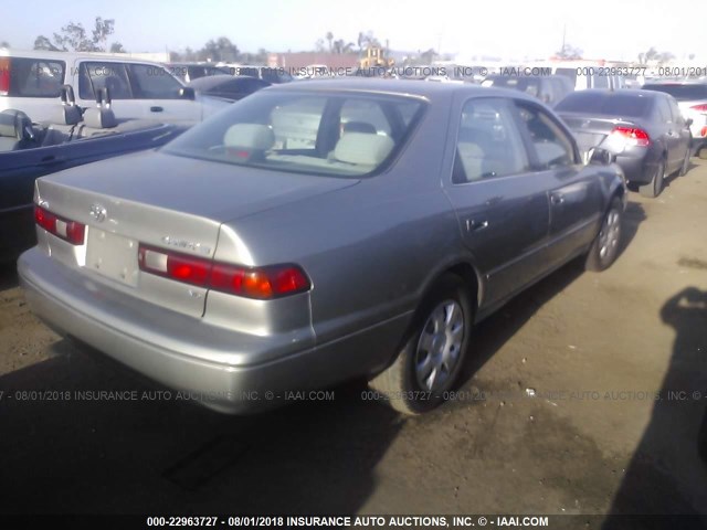 JT2BF22K9W0109933 - 1998 TOYOTA CAMRY CE/LE/XLE 灰色 照片 4