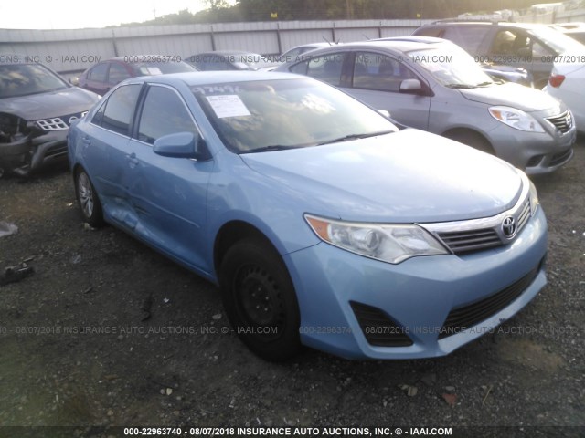4T4BF1FK4DR293214 - 2013 TOYOTA CAMRY L/SE/LE/XLE 蓝色 照片 1