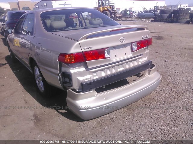 JT2BF22K110316485 - 2001 TOYOTA CAMRY CE/LE/XLE 金色 照片 6
