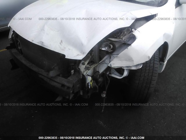 1N4AL24EX8C247281 - 2008 NISSAN ALTIMA 2.5S WHITE photo 6