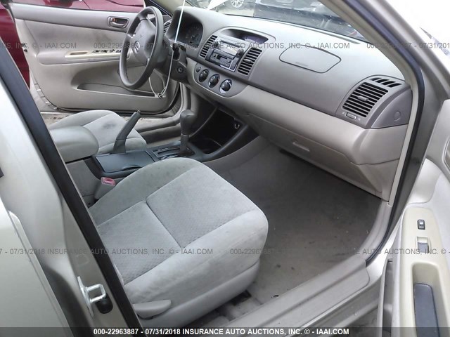 4T1BE32K74U838451 - 2004 TOYOTA CAMRY LE/XLE/SE Qızıl foto 5