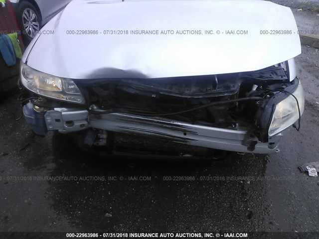 YV1RS592862505780 - 2006 VOLVO S60 2.5T SILVER photo 6