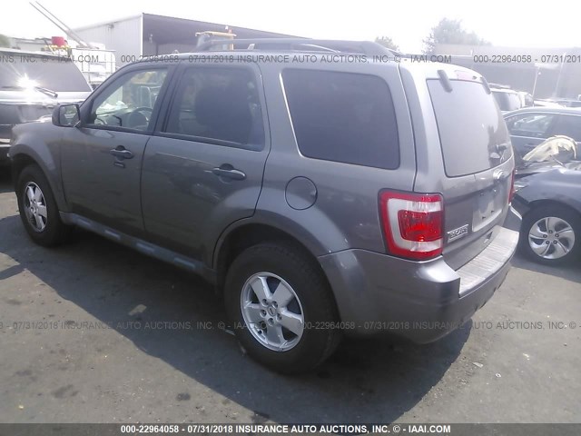 1FMCU0D78CKA17268 - 2012 FORD ESCAPE XLT GRAY photo 3