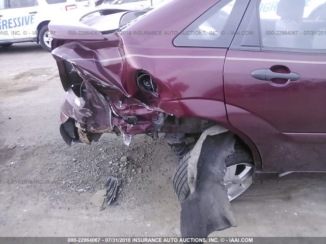1FAHP34N07W347010 - 2007 FORD FOCUS ZX4/S/SE/SES 栗色 照片 6