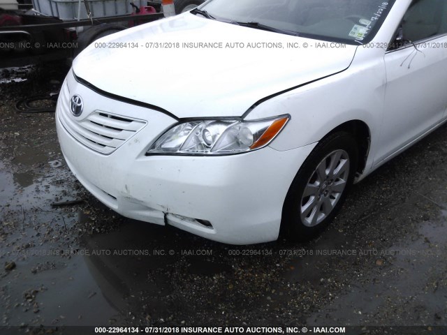 4T1BE46K09U813706 - 2009 TOYOTA CAMRY SE/LE/XLE თეთრი ფოტო 6